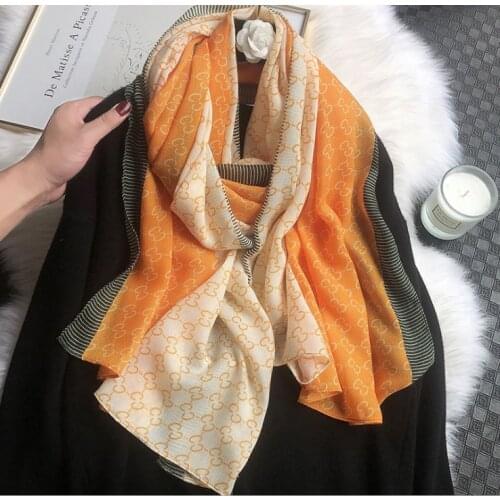 180*90CM Shawl Scarf Women Summer Versatile Tassel Cotton Linen Beach Tourism Sunscreen Silk Scarf Beach Towel