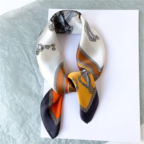 Women Bandana Neck Scarf Pure Silk Neck Wrap Square Scarves Hairband Design Horse Print Shawl High Quantity Neckerchief 2021