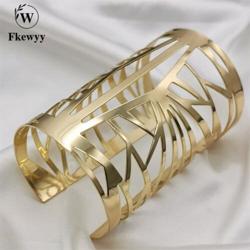 Fkewy Gothic Bracelets For Women Luxury Designer Jewelry Hollow out Fashion Jewellery Butterfly Cuff Bracelet Charm Accessories