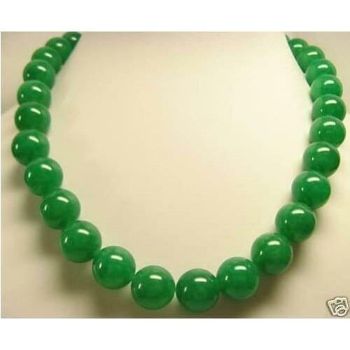 Beautiful GREEN Jade 20mm Beads Necklace 18" AAA