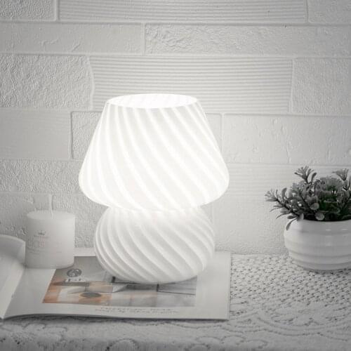 Creative LED Night Light Cute Mushroom Pattern USB Charged for Bedroom Study Bedside Table Lamp Kids Christmas Gift