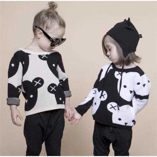New 2019 Baby Boys Girl Clothes Cute Cartoon Cotton Knitting Fashion Children Black White Bear Sweater Boys Cardigan Kids Coat