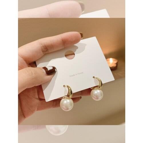 YAOLOGE 2021 New Vintage Big Pearl Stud Earrings Geometric Alloy Accessories For Women Girls Gift Fashion Party Wedding Jewelry