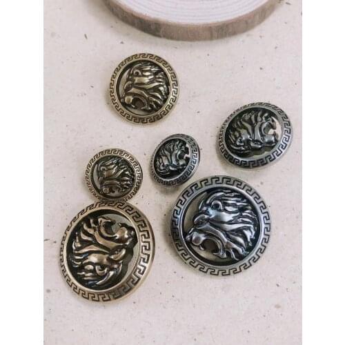 10pcs/lot lion Gold Pearl Buttons Plastic Shank for Garment Clothing Accessories Fit Sewing Scrapbooking Garment DIY Decoration