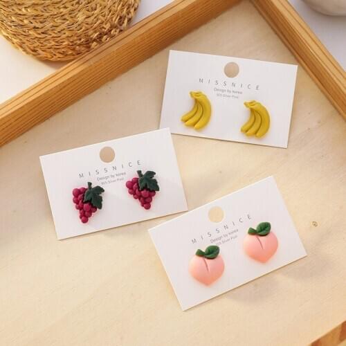 2021 Wholesale South Korean Fashion Grape Banana Peach Fruit Earrings Ins Wind Girl Cute Small Earrings for Women