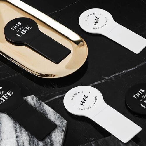 Plastic Toilet Cover Toilet Seat Lifters Bathroom Gadgets Accessories Toilet Lid Handle Printed Toilet Cover Anti-dirty Cover