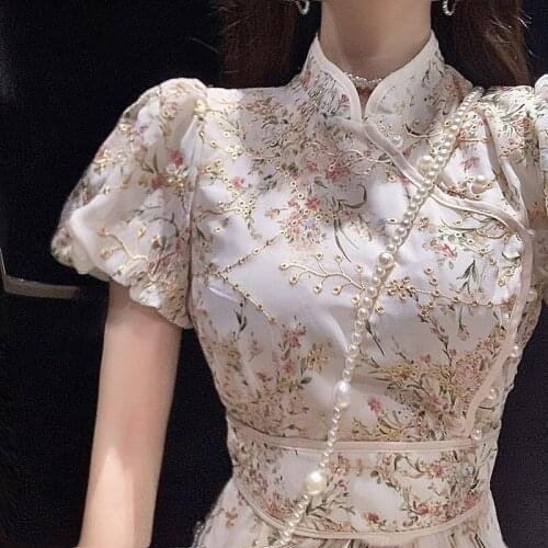 Palace Retro Floral Embroidery Girl Dress 2021 Summer New Fashion Puff Sleeve Split Design Mid-Length Cheongsam