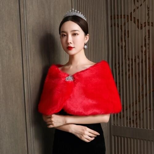 Red Faux Fur Party Shawl Winter Warm Bridal Bolero Wedding Coat Wedding Diamond Brooch Bridal Wrap Party Cape