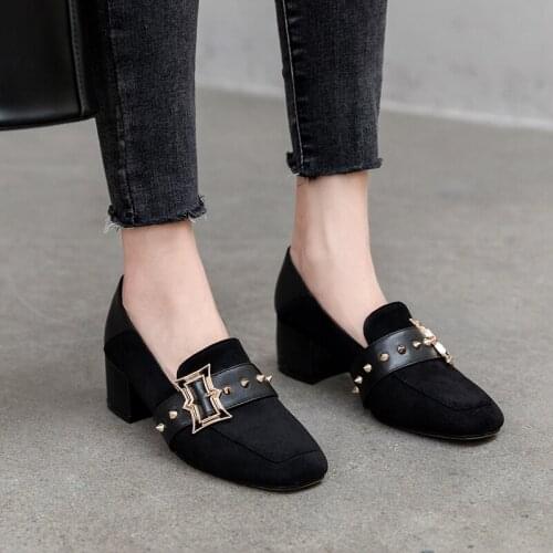 2021 New Arrival Autumn Fashion Women Mid Heel Shoes Square Toe Oxford Single Shoes Women Suede Metal Rivets Bullock Women Shoes