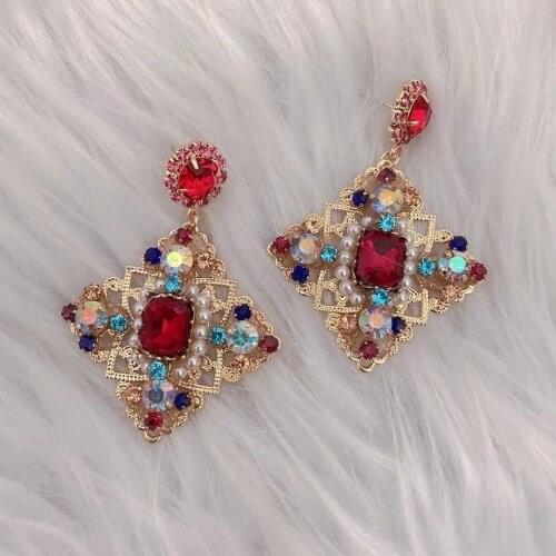New Lovely Colorful Flower Earrings Charm Women Statement Crystal Drop Earrings Party Jewelry Wholesale