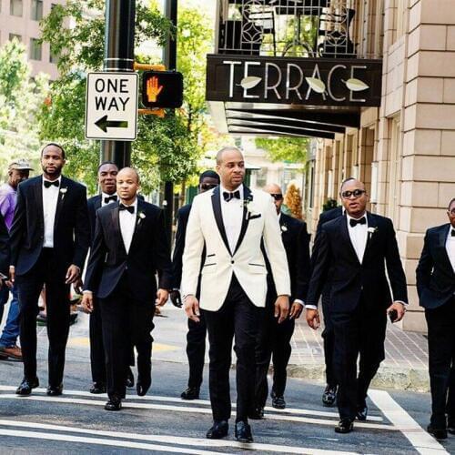 Custom Ivory Men Suits for Wedding Groom Tuxedos Black Best Man Blazers One Button Slim Fit Terno Masculino 2Piece Coat Pants