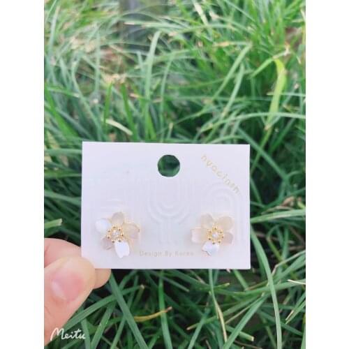 925 Silver Ear Needle Stud Earrings Minimalist Fresh Water Shell Flower Brass14kGold South Korea Jewelry for Women HYACINTH 2021