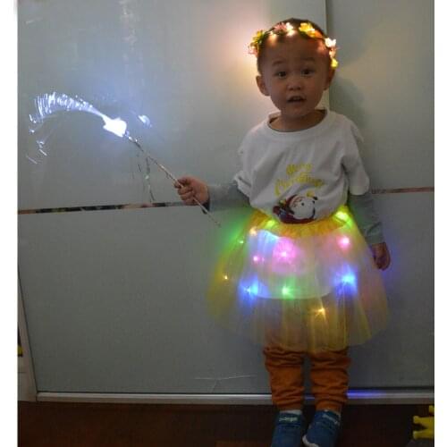 LED Glow Party Girl Kids Tutu Skirt Flower Wreath Pettiskirt Princess Fashion Tulle Dancewear Magic Wand Christmas Light String