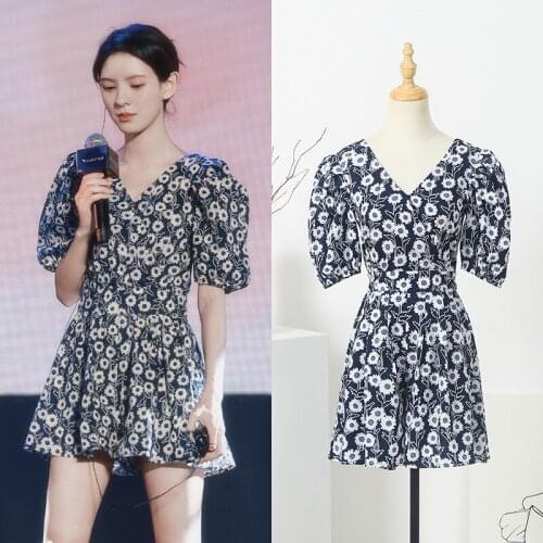 Small Floral Print Playsuits Womens Fashion Rompers 2021 V Neck Open Back with Sash Bow Wide Lag Rompers Womens Jumpsuit Shorts