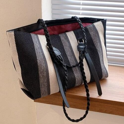 High-quality Ladies Canvas Large-capacity Handbags 2021 New Trendy Wild Hit Color Striped Shoulder Bag Korean Commuter Tote Bag