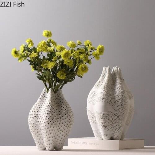 Abstract Curve Hole Hollow Vase Flower Arrangement Dried Flower Container Countertop Ceramic Vase Home Decoration Accessories