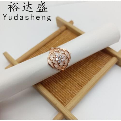 2021 Mothers Day Timeless Rose Petals Statement Ring (a classic symbol of emotion and passion)