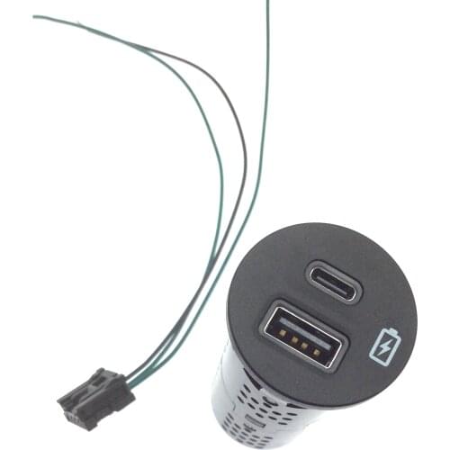 1pc for Ford Mondeo Edge Taurus KUGA Focus cigarette fast charging port