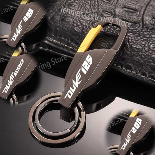 Fashion car metal keychain carabiner with logo for KTM Duke 125 200 390 690 SMC motorcycle Accessories