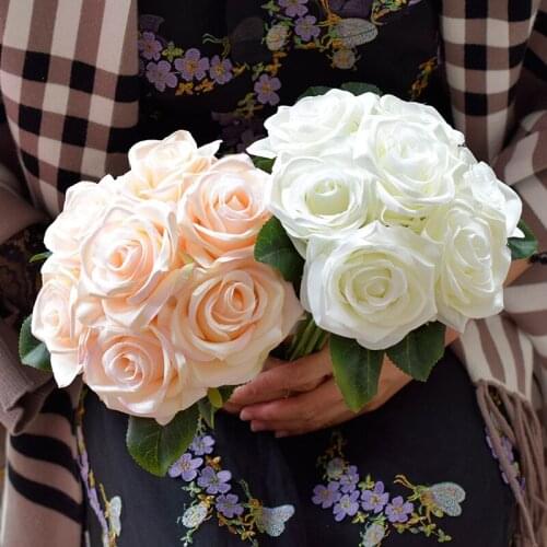 Artificial Rose Wedding Bouquet Silk Rose Wedding Bouquet Family Party Decoration Flower Artificial Plant Floral Arrangement