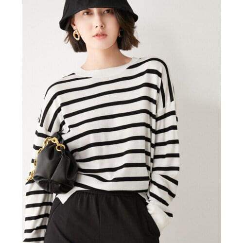 2021 autumn and winter new lazy loose loose thin striped sweater womens round neck pullover short knit sweater short