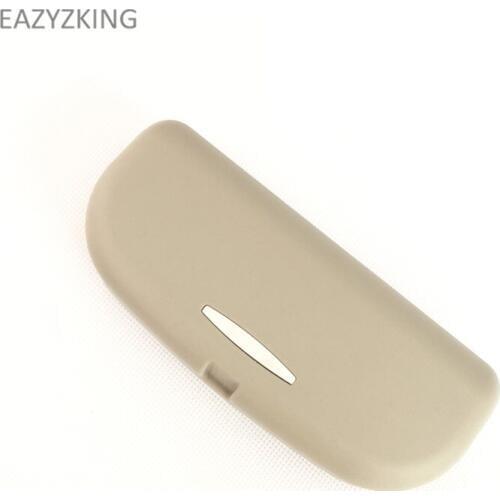 EAZYZKING Car Glasses Case Holder Box For Volkswagen Jetta Tiguan POLO Passat CC Golf GTI R20 R36 EOS Scirocco