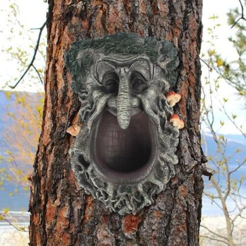 Realistic Resin Tree Face Shaped Bird Feeder Outdoor Treeman Statue Art Garden Figurine Art Craft Home Garden Adornment