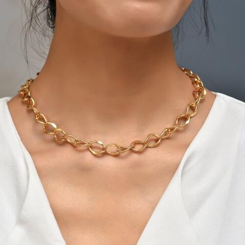 Punk Hip Hop Gold Color Link Chain Choker Necklace For Women Vintage Twist Chunky Thick Clavicle Chain Charm Necklace Jewelry