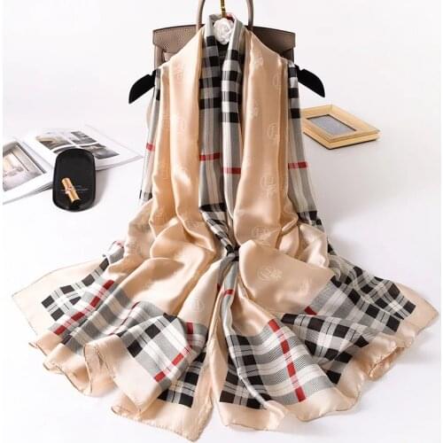 2021 Lady 180X90CM Silk Scarves Summer Sunscreen Beach Towel Fashion Seaside Large Shawls Luxury Colour Letter Print Bandannas