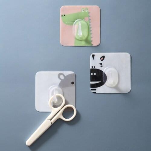 Wall Mounted Cartoon Hook Strong Multifunctional Plastic Storage Hook Seamless Nail-Free Horn Bathroom Kitchen Sticky Hook