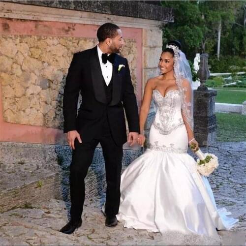 Mermaid Wedding Dresses Sweetheart Neckline Ruffle Beads Sequined Bridal Gowns Satin Plus Size Bridal Gowns Vestido De Novia