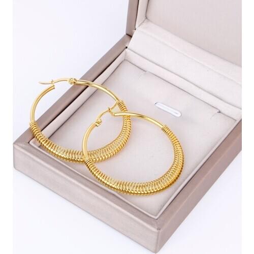 Stainless Steel Hoop Earring for Women Special style Gold Color Ear Round Nice Party Daily Ear Jewelry New Hot 2021 E0171