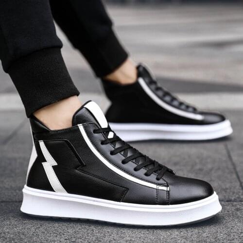 Mens Running Shoes Trend High Quality Sports Outdoor Shoes Comfortable Jogging Shoes Zapatillas Hombre Flats Shoes Size 39-44