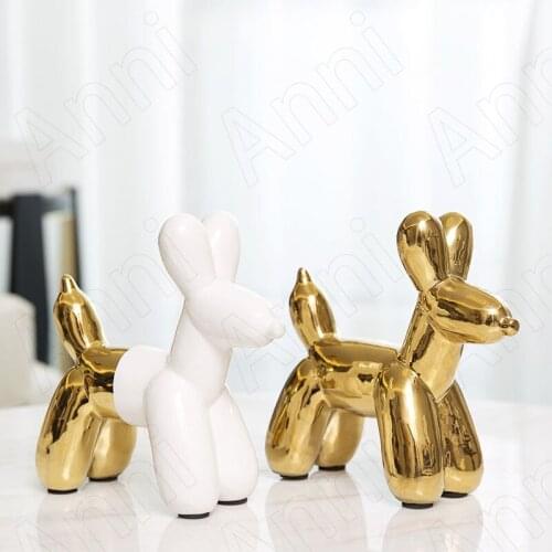 Gilded Craft Balloon Dog Figurine European Modern Creativity Gold Ceramic Animal Ornaments Home Living Room Desktop Decoration