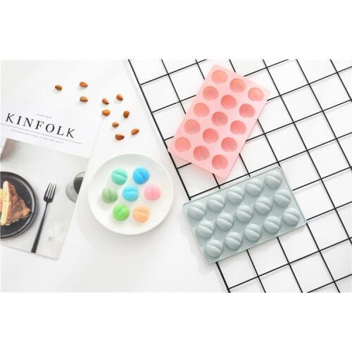 1PC 15 Grids Cartoon Butt 3D Shape Non-Stick Silicone Cake Mold for Baking DIY Jelly Muffin Mousse Ice-creams Chocolate OK 1043