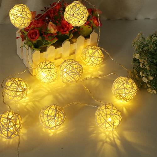 10/20/40LEDs Rattan Balls String Lights Battery Operated Cotton Ball Garland Light Holiday Christmas Lights for Patio Wedding