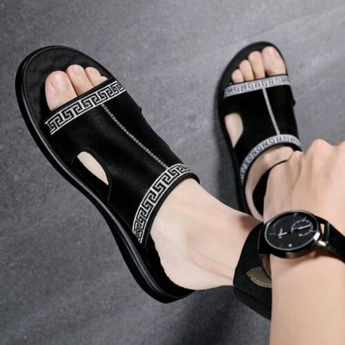 Summer Homme Fashionable Antiskid Slippers Beach Shoes 2021 Flip Flops Soft Bottom Sandals Household Indoor Slippers Bathroom