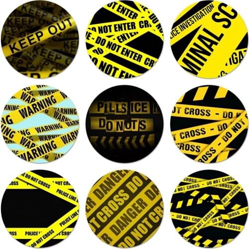 58mm Yellow bundle crime scene Icons Pins Badge Decoration Brooches Metal Badges For Clothes Backpack Decoration