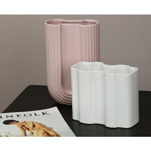 Nordic ins creative U-shaped ceramic vase modern living room dried flower flower arrangement desktop decoration home decoration