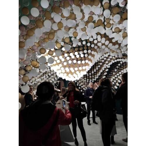 Hotel Engineering Lobby Mall Lobby Decoration Exhibition Art Revolving Horse Space Decoration Bubble Ball Droplight led