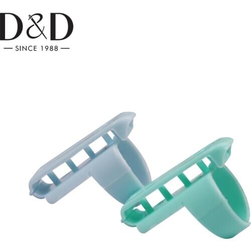 4Pcs Yarn Guide Finger Holder Knitting Loop Crochet Loop Yarn Guide Separated Tools for Crochet Knitting Crafts Accessories