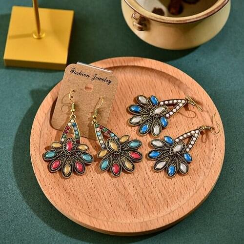Ethnic Vintage Red Rhinestone Flower Earrings 2020 Women Antique Alloy Blue Crystal Earrings Wedding Fashion Jewelry Oorbellen