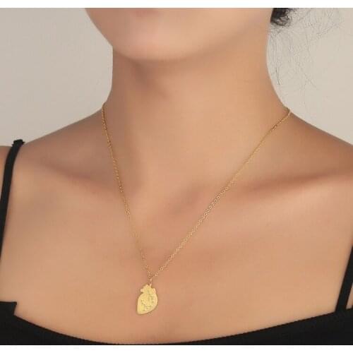 Personalized Human Heart Necklaces for Men Women Anatomical Heart Pendant Medical Jewelry Gift for Doctor Nurse