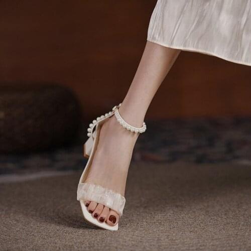 New Arrival White Pearls Ankle Straps Chunky High Heel Women Sandals Square Toe Slingback Shoes For Daily Street 2021 Summer