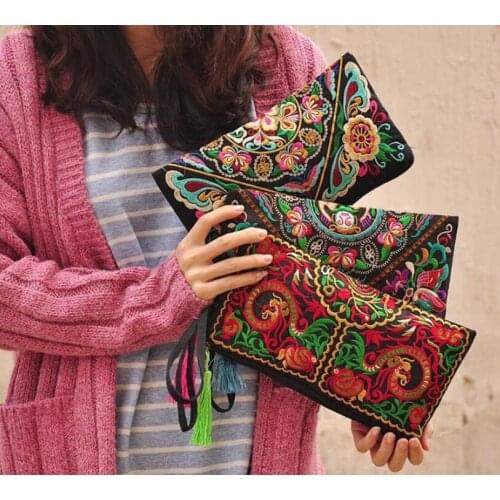 Women Ethnic National Retro Butterfly Flower Bag Handbag Coin Purse Embroidered Lady Clutch Tassel Small Flap Summer Bolsa