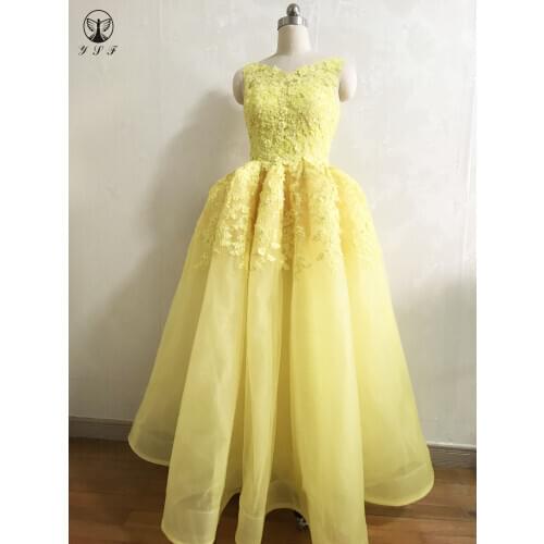 2020 Yellow Prom Dresses V Neck Appliqued Beaded Sleeveless Tea Length 3D Flowers Vestidos De Formature