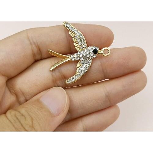 10 Hand-painted Flying Swallow Charm W/ Rhinestone Goldtone Tiny Bird Sparrow Pendants or 30*30mm Jewelry Making Finding FS-1078