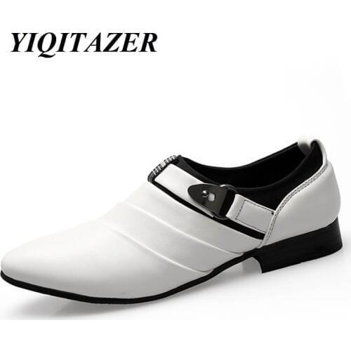 YIQITAZER 2017 Hot Sale White Black Casual Dress Men Shoes Leather,Slip-on Pointed-Toe Derby Shoes Man Autumn Spring
