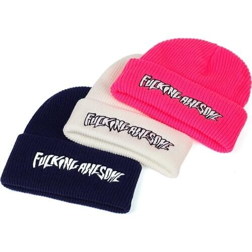 New Fashion Beanie Hat Letter Embroidery Women Daily Winter warm Hat Hip-hop ski Knitted Hat Girls Warm Beanie Hat casquette