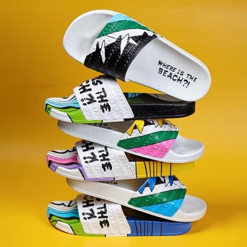 Fashion Graffiti Print Mens Beach Slides Colorful Beach Slippers For Men Summer Outdoor Casual Slippers Men zapatillas de casa